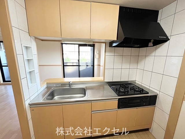 拡大写真:ペアウッド 2階207のキッチン