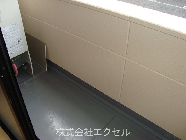 拡大写真:八王子市大和田町1丁目 3階301のバルコニー・ベランダ