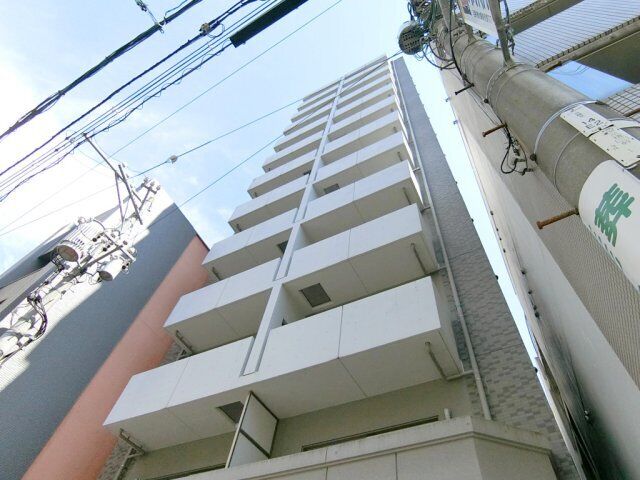 BOND BLD.Ⅳの外観