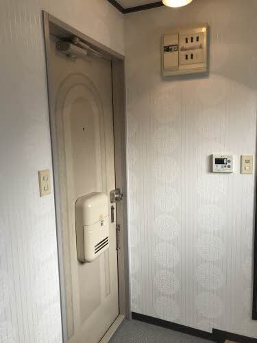 拡大写真:タウニー城北 3階302の玄関です