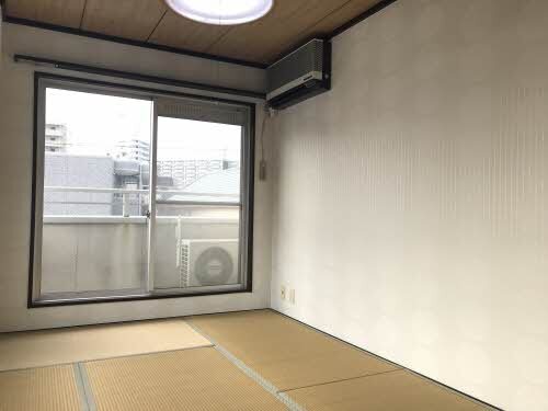 拡大写真:タウニー城北 3階302の日本らしい落ち着いた雰囲気の和室です
