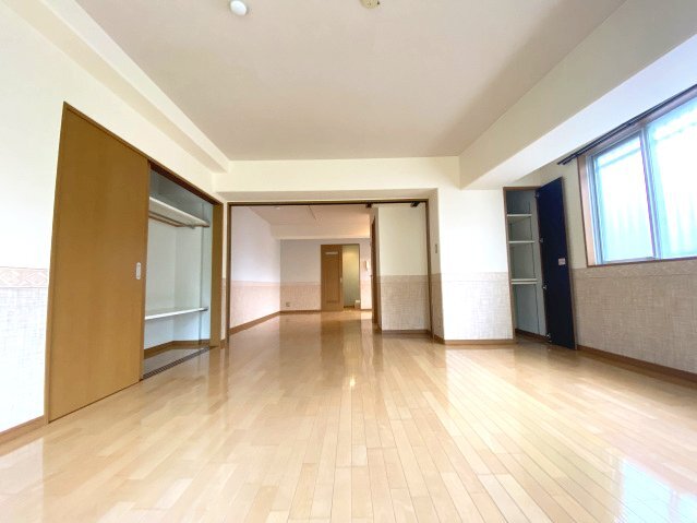 拡大写真:159Bldg 1階101の居間