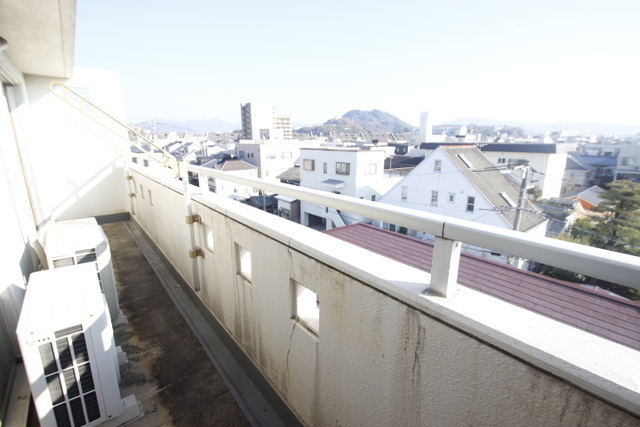 拡大写真：広島市南区皆実町４丁目 4階401のバルコニー
