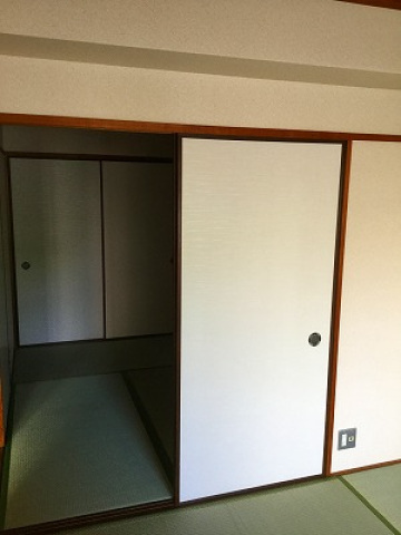 拡大写真:小徳ビル 1階102の和室