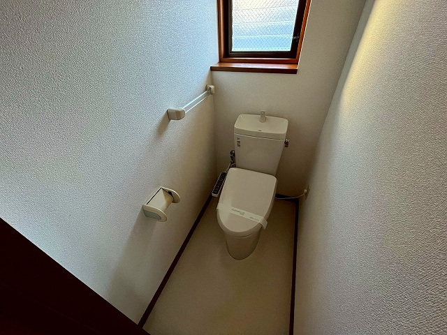 拡大写真:広島市南区向洋大原町 1階002のトイレ