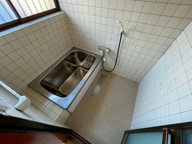 拡大写真:広島市南区向洋大原町 1階002の風呂