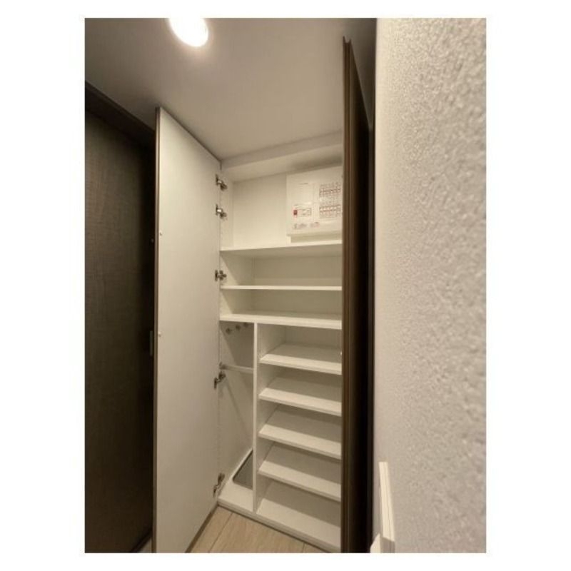 拡大写真:AIFLAT文京本駒込 10階1007の収納