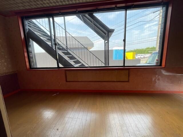拡大写真:西尾店舗 1階1の寝室
