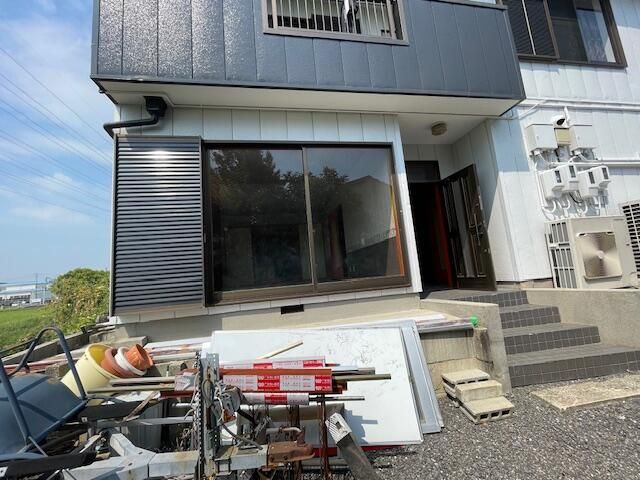 拡大写真:西尾店舗 1階1の玄関