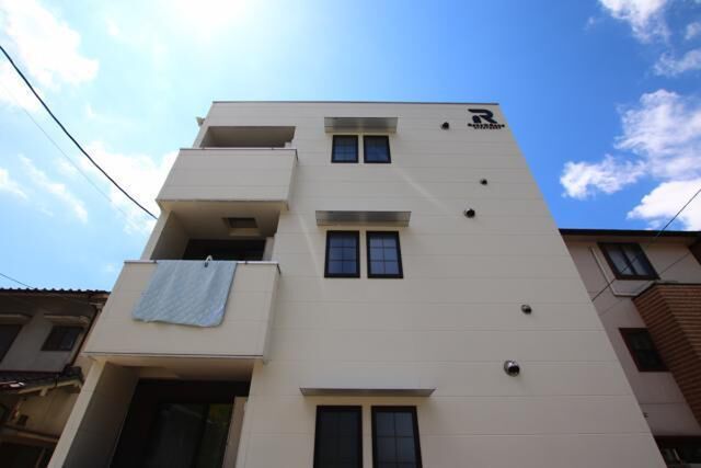 拡大写真:広島市東区山根町 2階203の外観