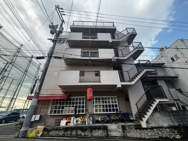 第三広州ビルの外観