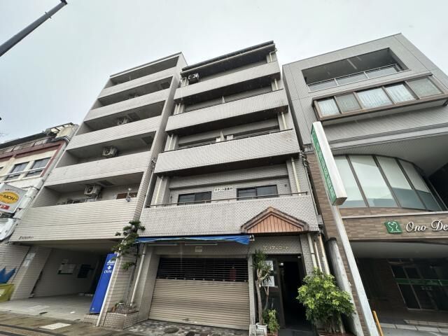 拡大写真:リブレコート 3階304の外観