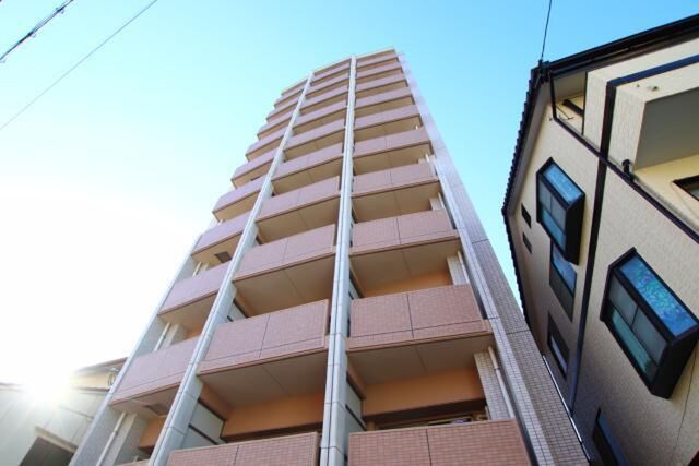 拡大写真:ルービンス観音町 7階702の外観