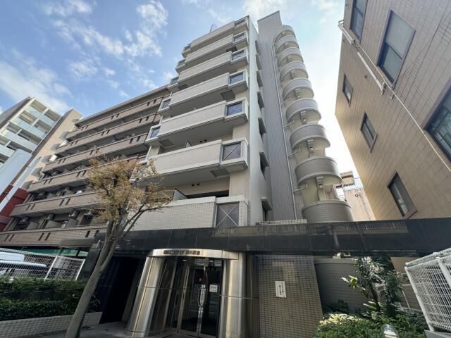 朝日プラザ横川駅前の外観