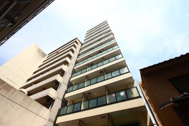 広島市中区南竹屋町の外観