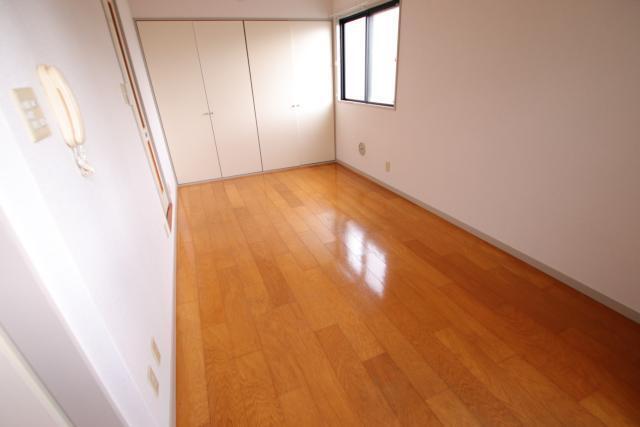 拡大写真:広島市南区翠5丁目 1階102の居間