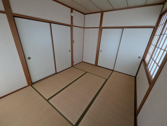 拡大写真:広島市東区牛田早稲田1丁目 2階2の居間