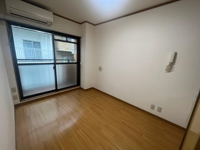 拡大写真:Kハウス 3階303の居間