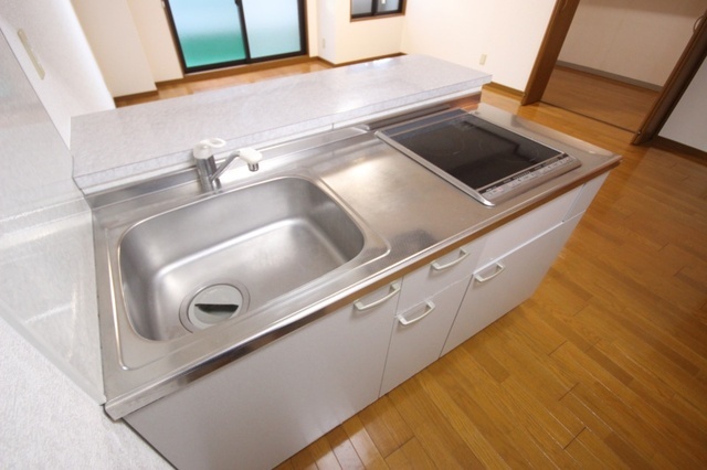 拡大写真:広島市中区幟町 7階704のキッチン