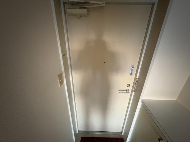 拡大写真:サンリバー新宅 5階503の玄関