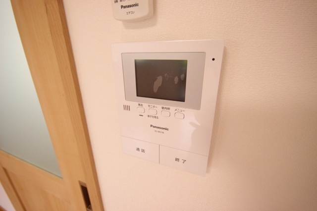 拡大写真:千田ビル 3階302のセキュリティ