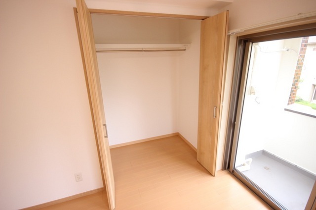 拡大写真:千田ビル 3階302の収納