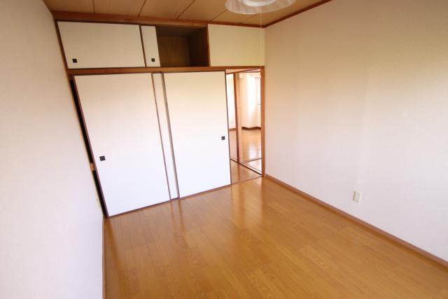 拡大写真:小田ビル 4階401の居間