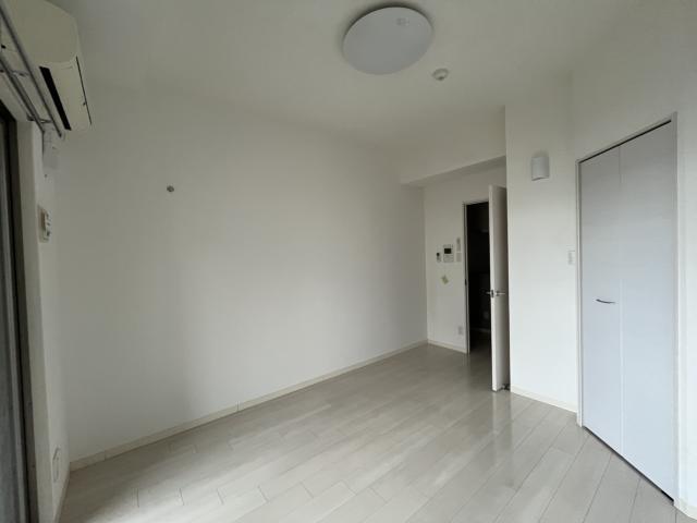 拡大写真:ステイサム舟入中町 6階602の居間