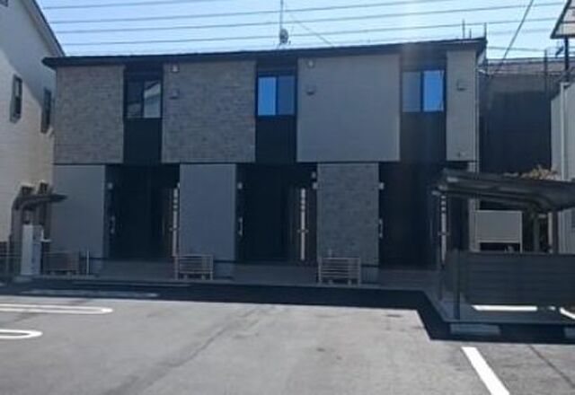 モデルノ クスノキの外観