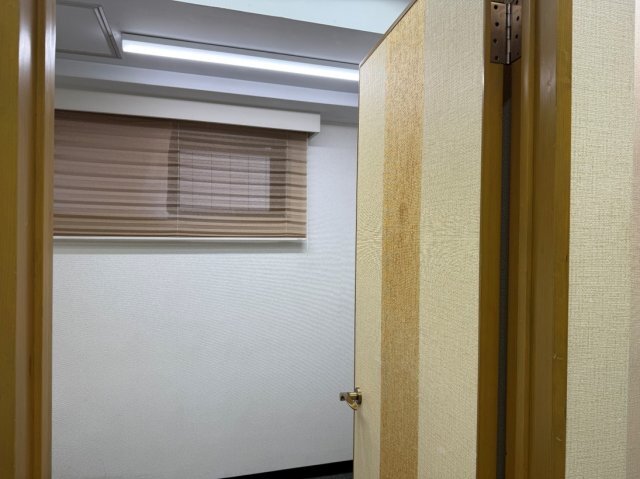 拡大写真:MSBビル 2階202の内装です