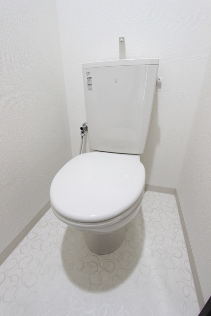 拡大写真:ディアコートKⅡ 2階00201の※別部屋の参考写真、色などは異なる場合あり。