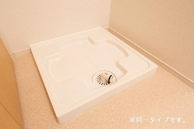 拡大写真:パーシモンⅢ 2階201のその他設備
