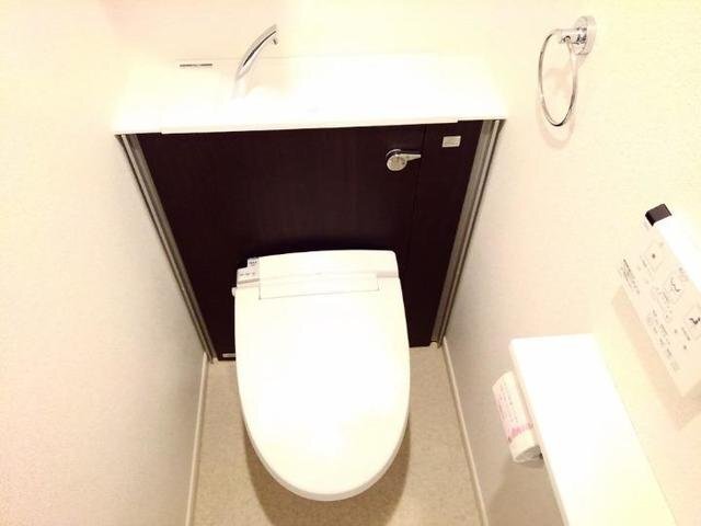 拡大写真:しらさぎ 3階306のトイレもきれいです
