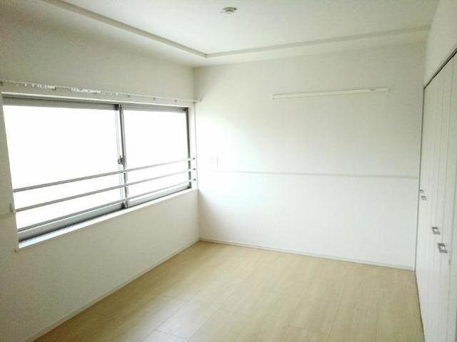 拡大写真:しらさぎ 3階306のおしゃれな内装です
