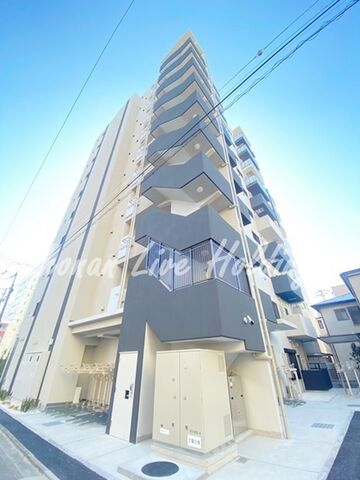 スアヴィス横須賀中央の外観