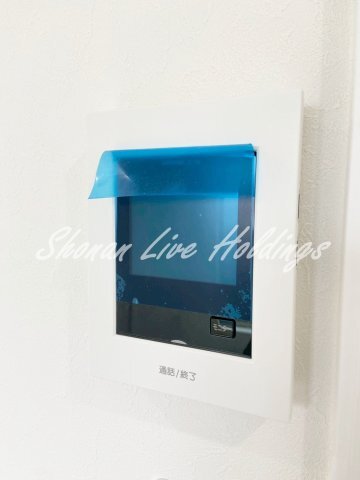 拡大写真：ハーミットクラブハウス衣笠Ⅱ　A号棟 1階102のモニタ付インターホンで安心♪