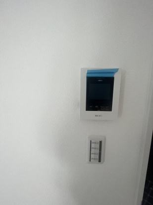 拡大写真:Villa Minette 1階102のモニター付きインターフォン