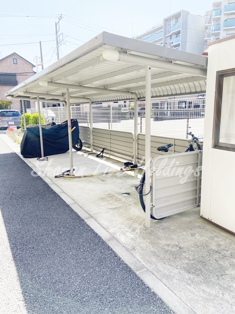 拡大写真：M・Dクレスト 4階409の自転車・バイク置き場あり