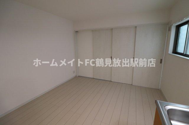 拡大写真:東大阪市稲田上町1丁目 3階304の居間