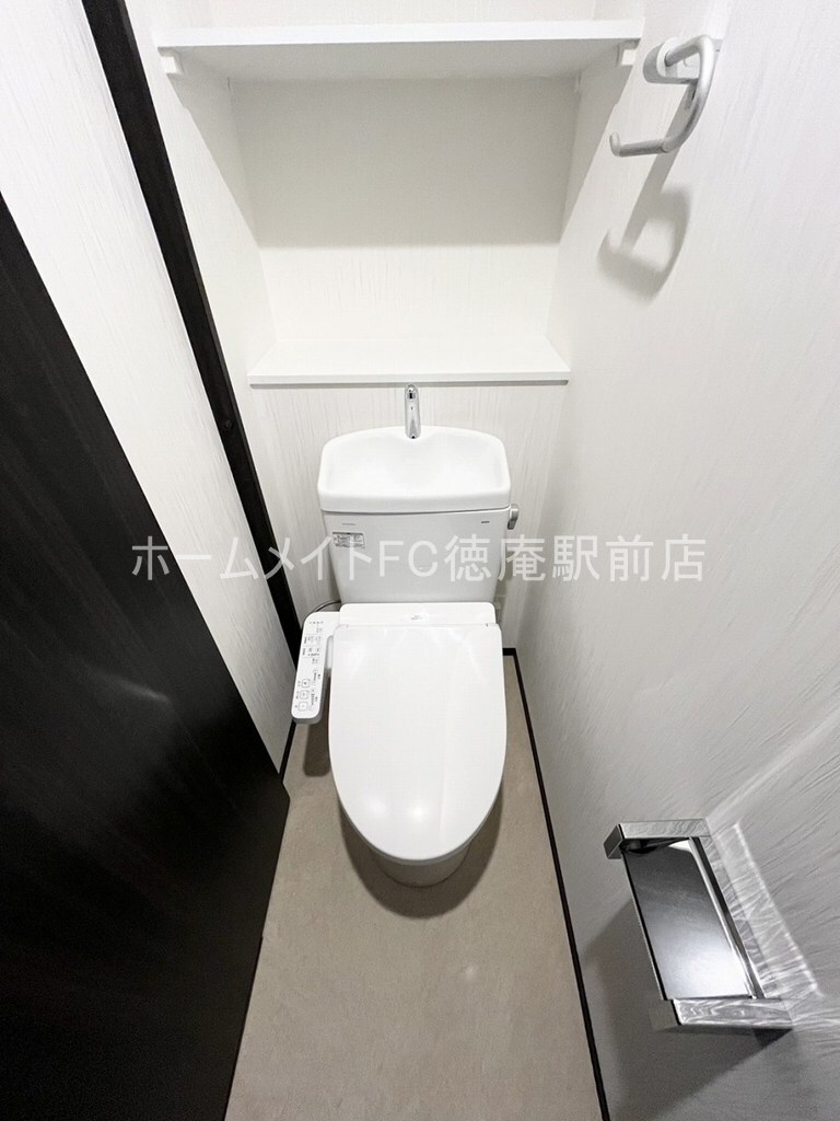 拡大写真:東大阪市森河内西2丁目 14階1402のトイレ