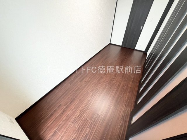 拡大写真:東大阪市森河内西2丁目 14階1402の洋室