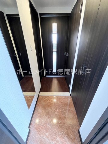 拡大写真:東大阪市森河内西2丁目 14階1402の玄関