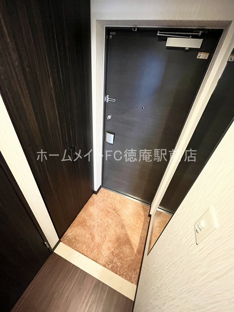 拡大写真:東大阪市森河内西2丁目 14階1402の玄関