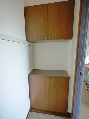 拡大写真:エミネンスB 1階105の収納
