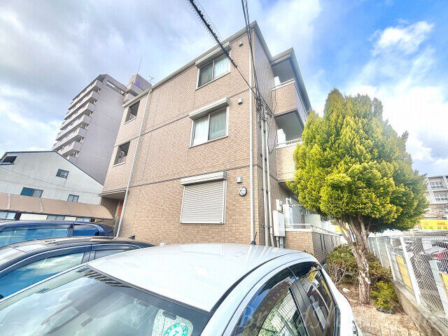拡大写真:堺市堺区市之町東6丁 3階302の敷地内・建物