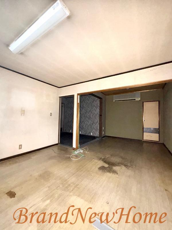 拡大写真:松原市天美我堂2丁目 1階1の内観