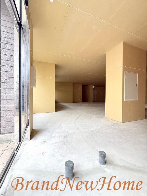 拡大写真:堺市北区北花田町4丁 1階1の内観