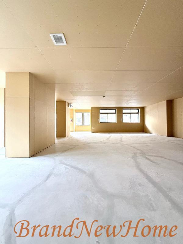 拡大写真:堺市北区北花田町4丁 1階1の内観