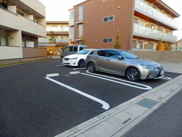 拡大写真:ノーヴァ 2階204の外観