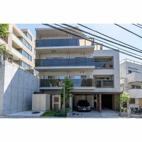 LUMIEC BUNKYO SENGOKUの外観